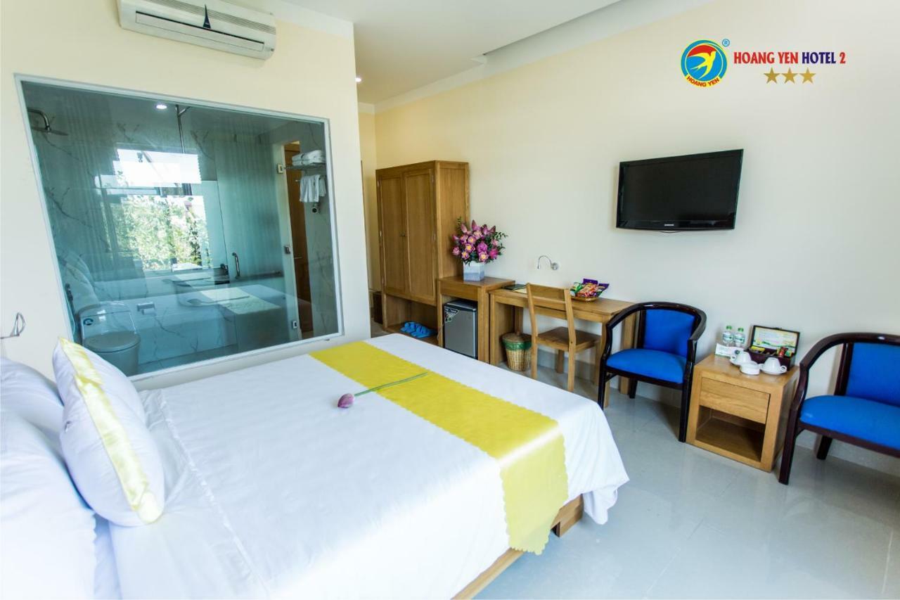 Hoang Yen Hotel 2 Quy Nhon Exterior photo