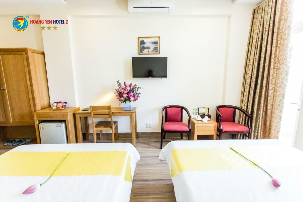 Hoang Yen Hotel 2 Quy Nhon Exterior photo